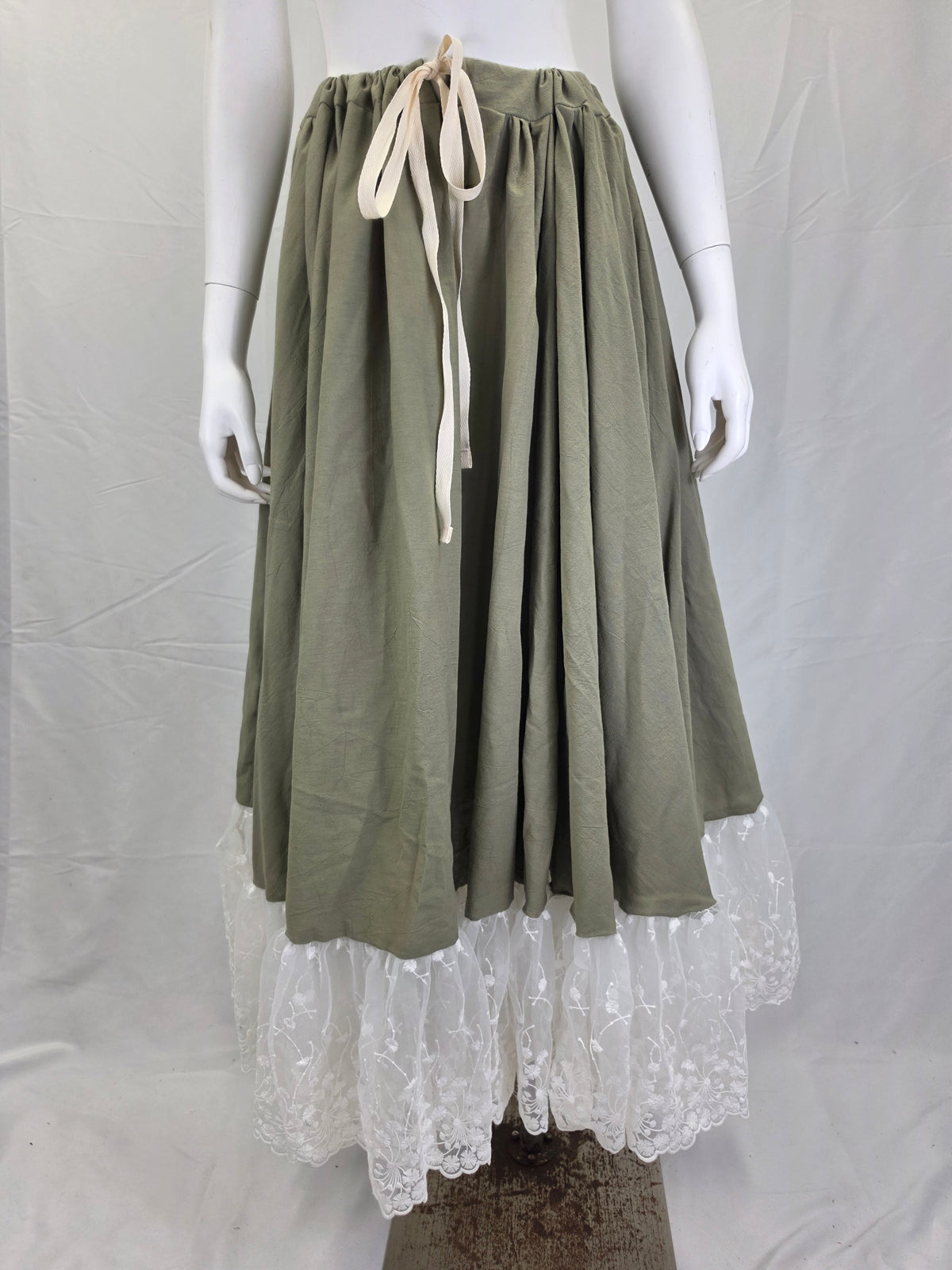 Lady Anne Petticoats