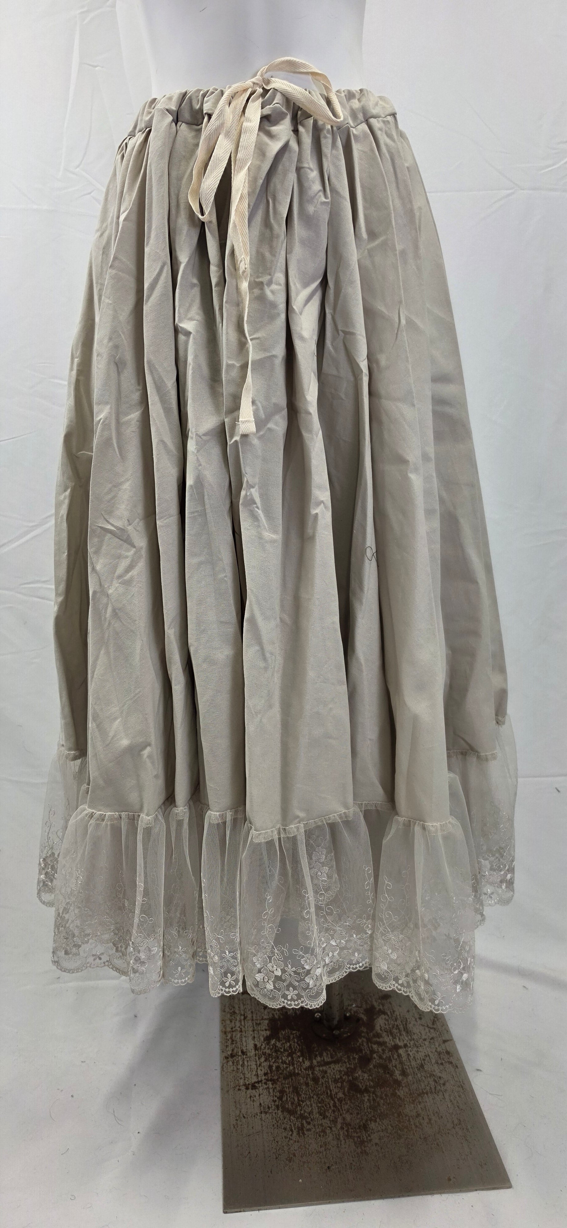 Lady Anne Petticoats