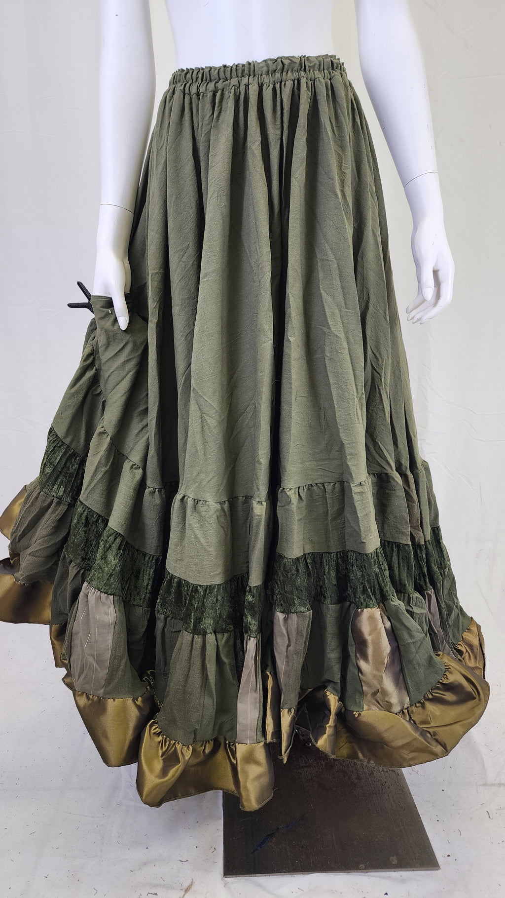 Olive Liz Skirts