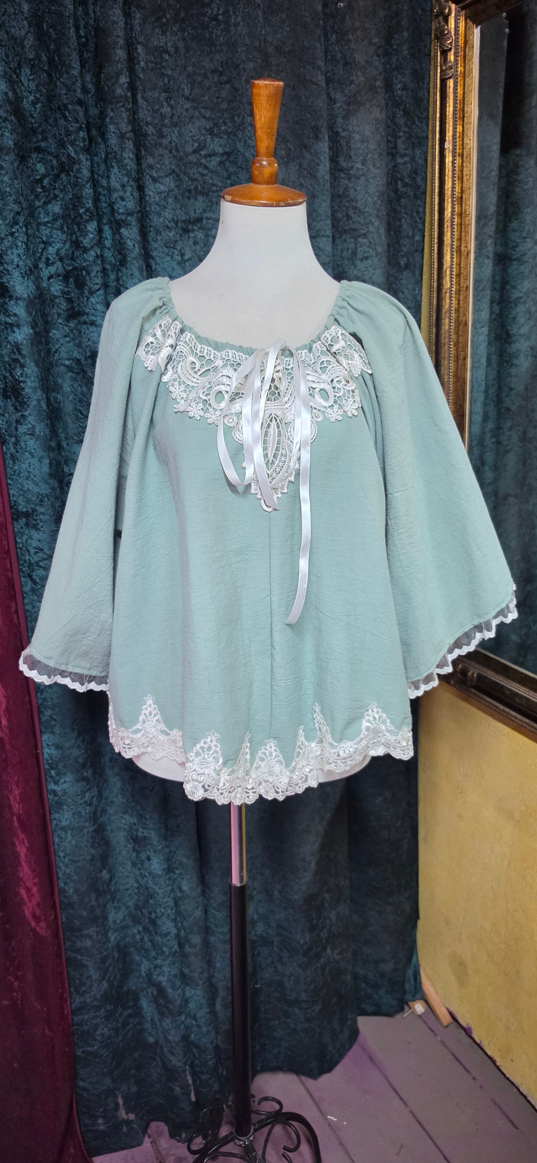 Eleanor Blouse